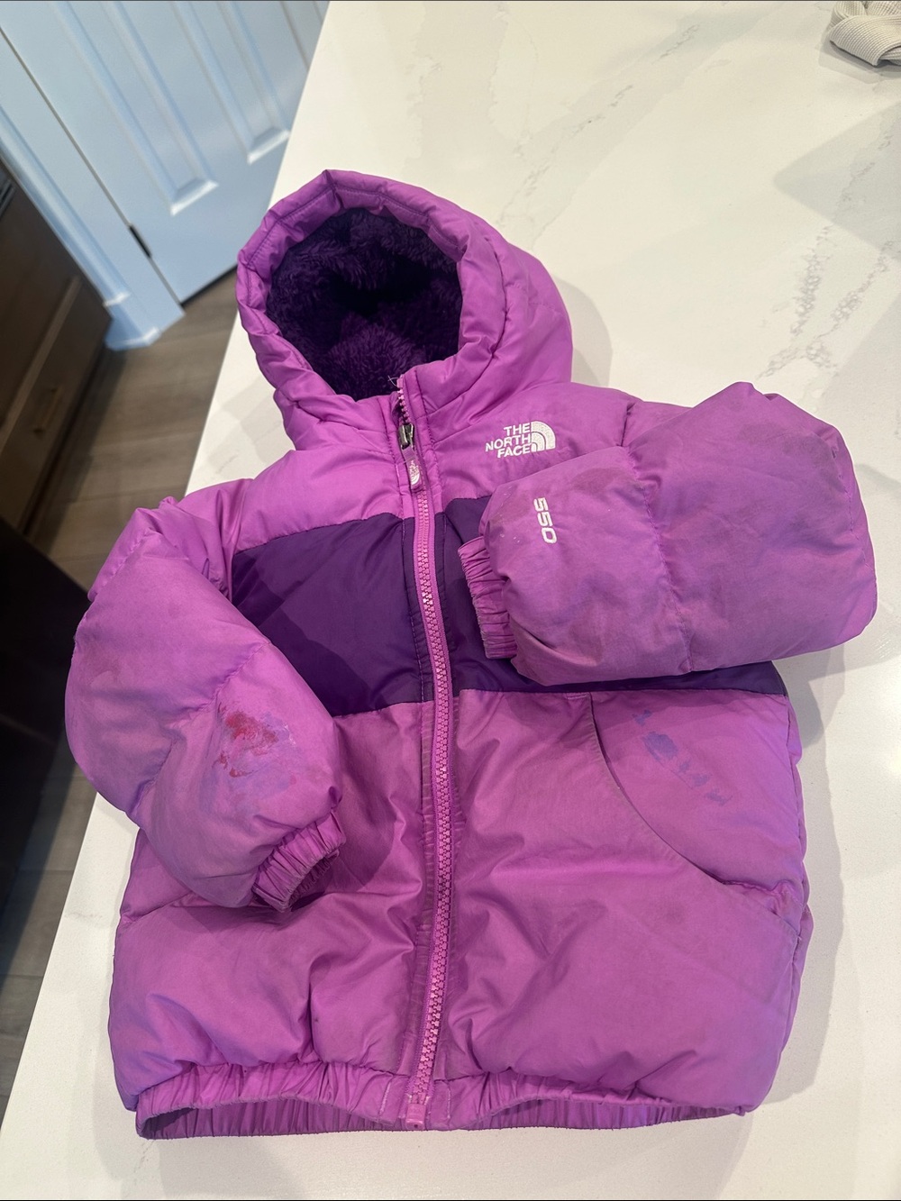 The North Face Moondoggy Down Hooded winter coat / jacket Size 4T FAIR CONDITION